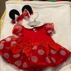 Minnie Mouse outfit with ears headband